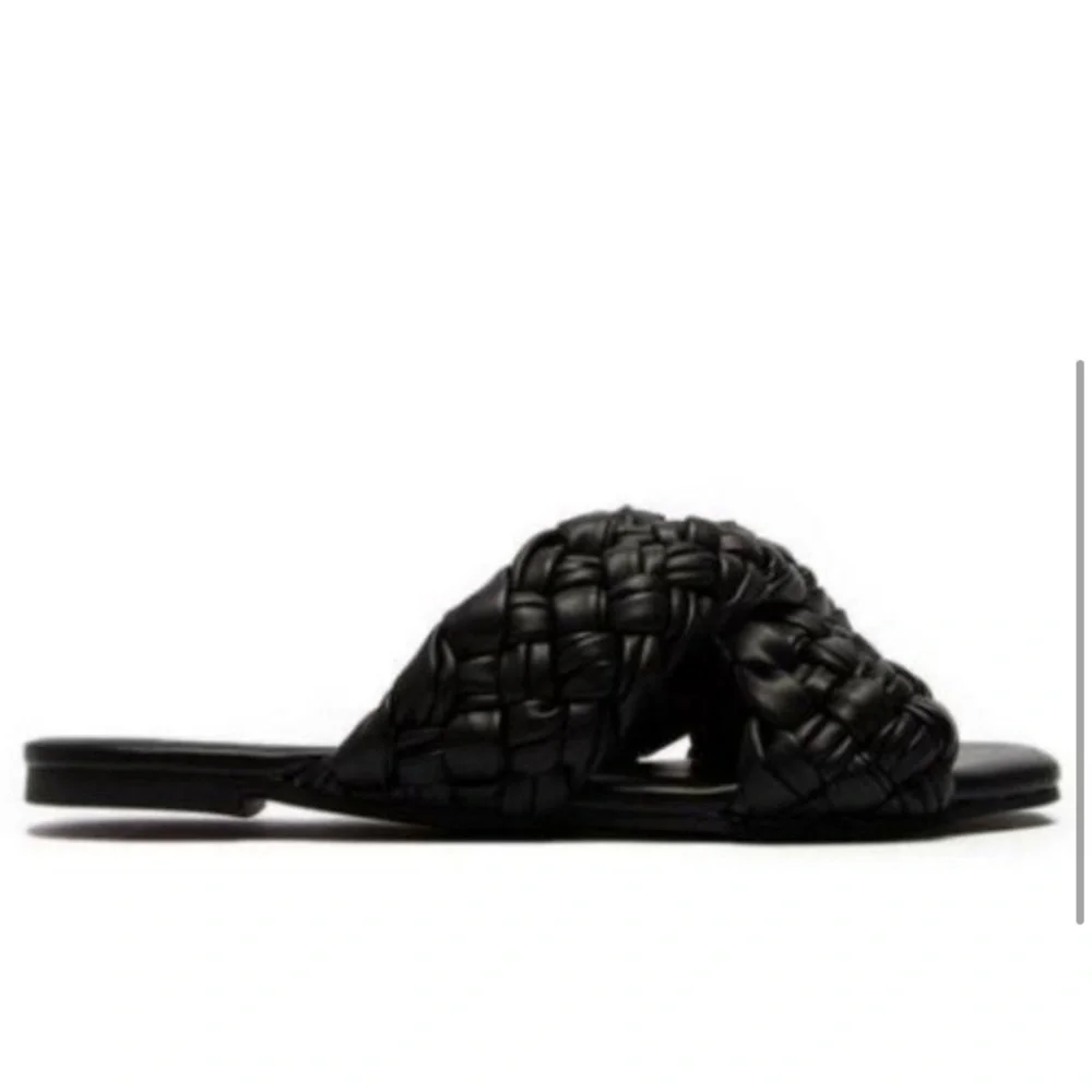 Braided Slide Sandals - Picture 4 of 4